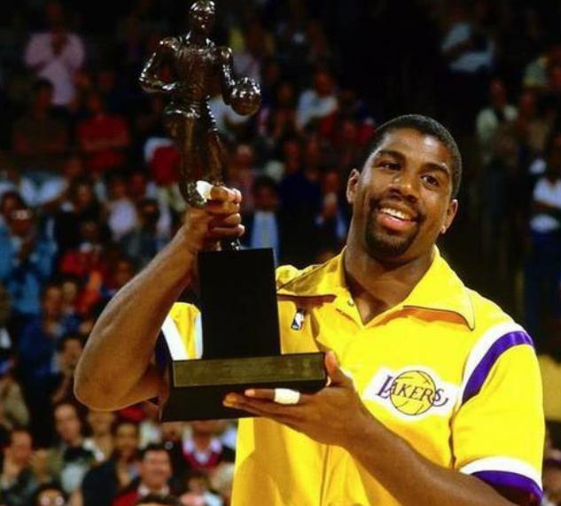 经历了低谷 经历了低谷