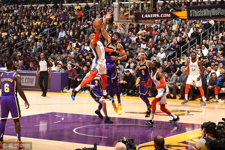 足球道路的 足球道路的