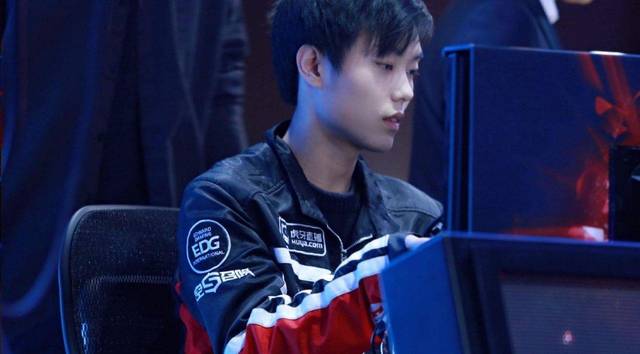 因素的双重 因素的双重