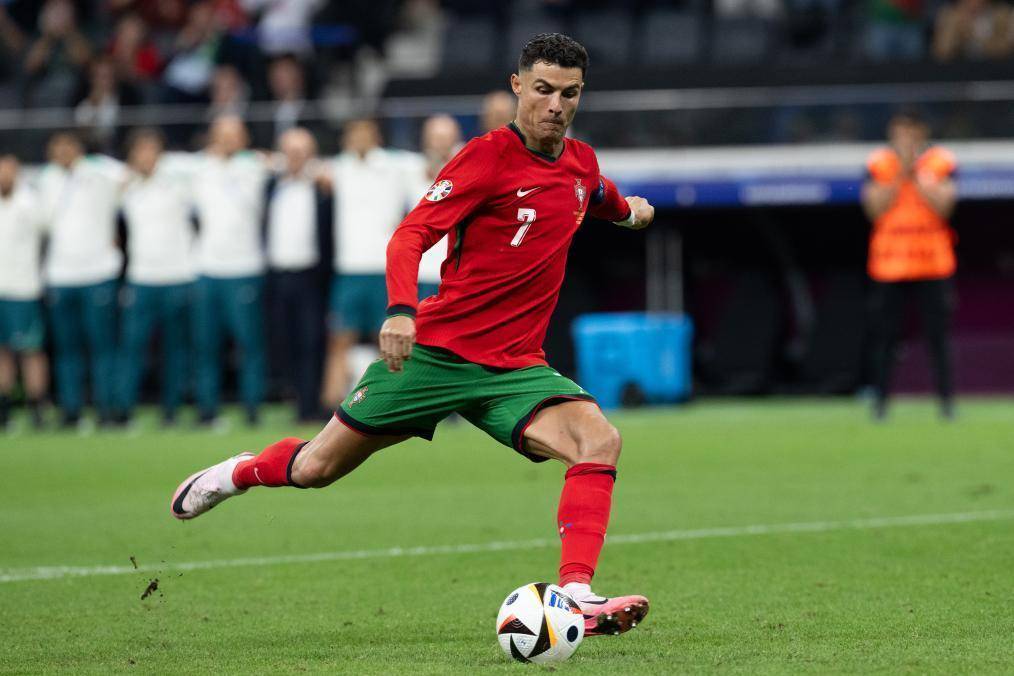 一支冠军球 一支冠军球