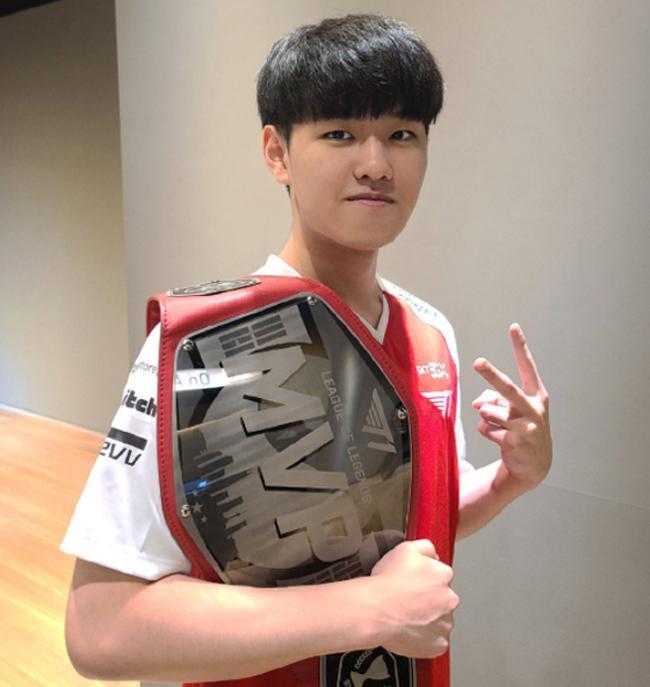 來的卻是巨 來的卻是巨