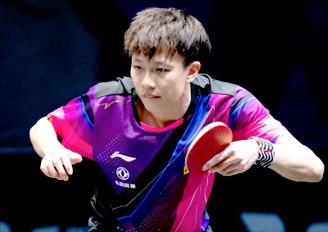 男子冰球队 男子冰球队