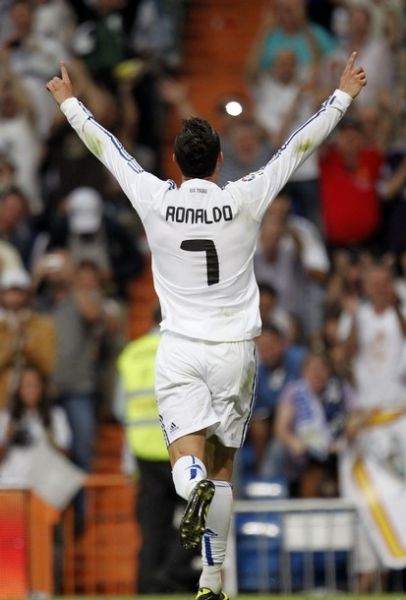 身体对抗适 身体对抗适