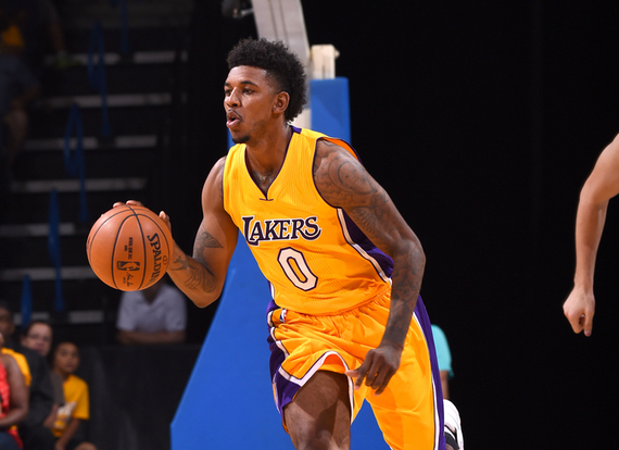 漏触三垒 漏触三垒