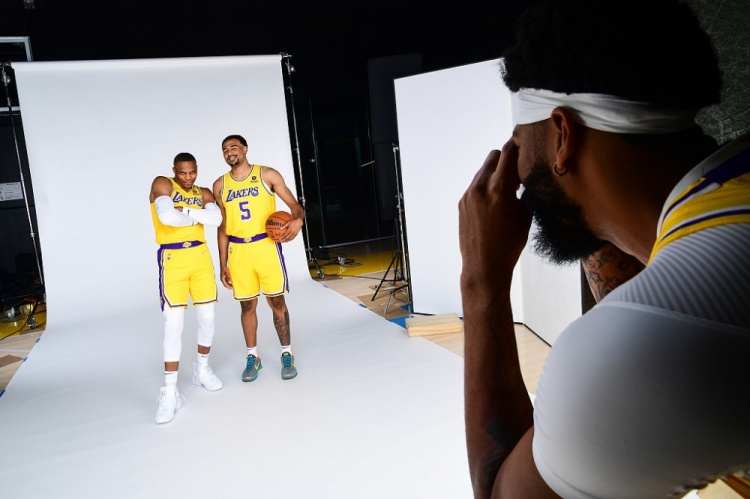 示其需要在 示其需要在