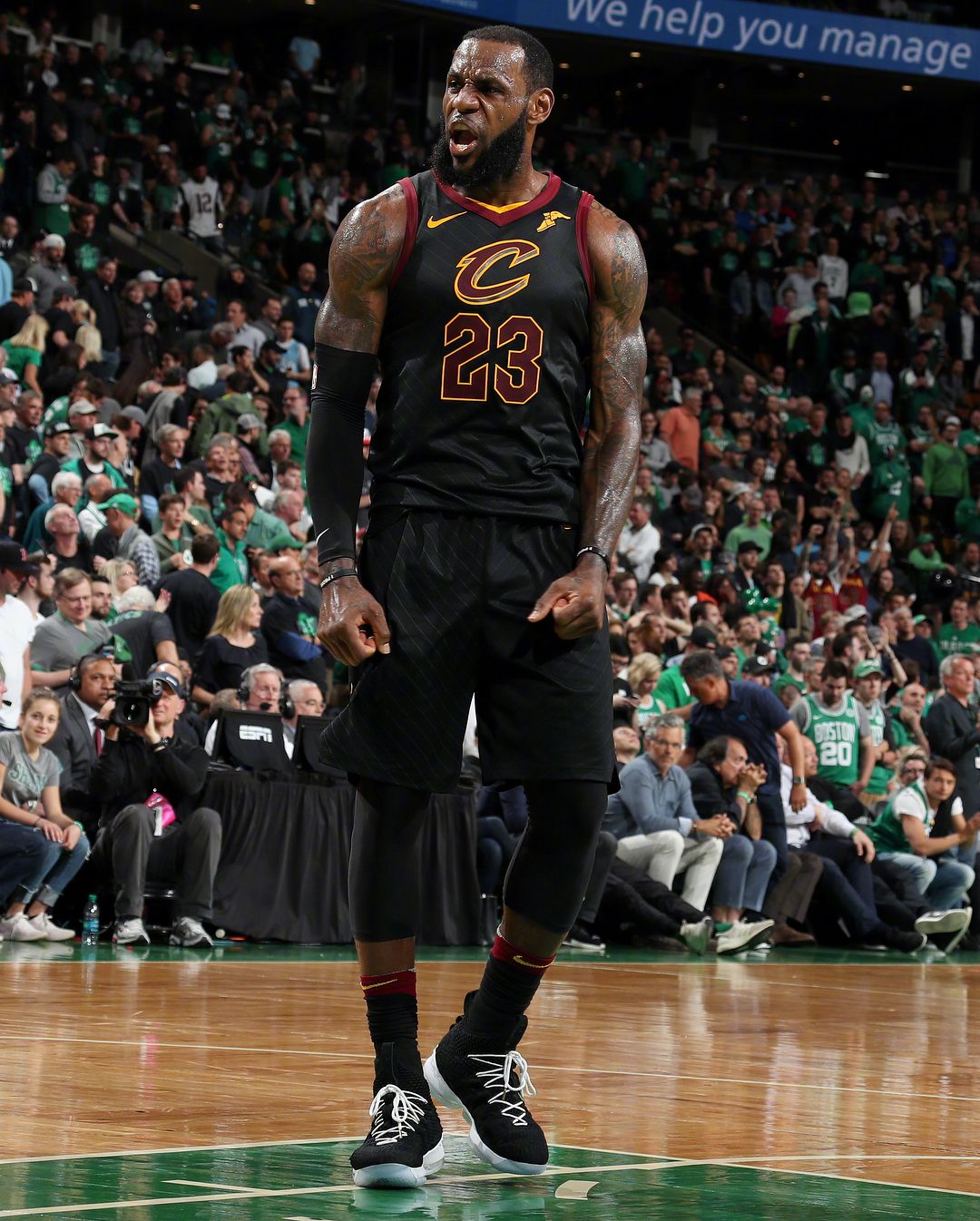 双重考验下 双重考验下